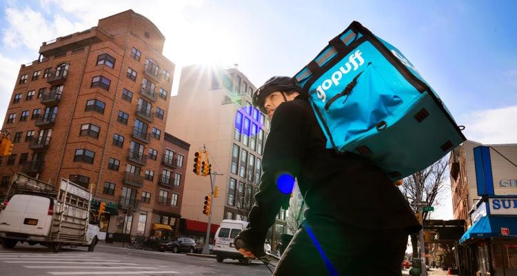 Direct-to-Customer Delivery Guide — Inbound Logistics