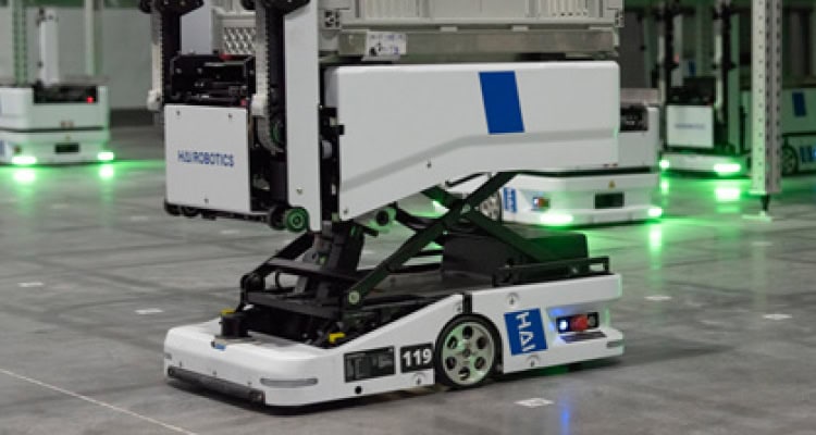 Warehouse Robotics Revolutionize Order Picking Efficiency